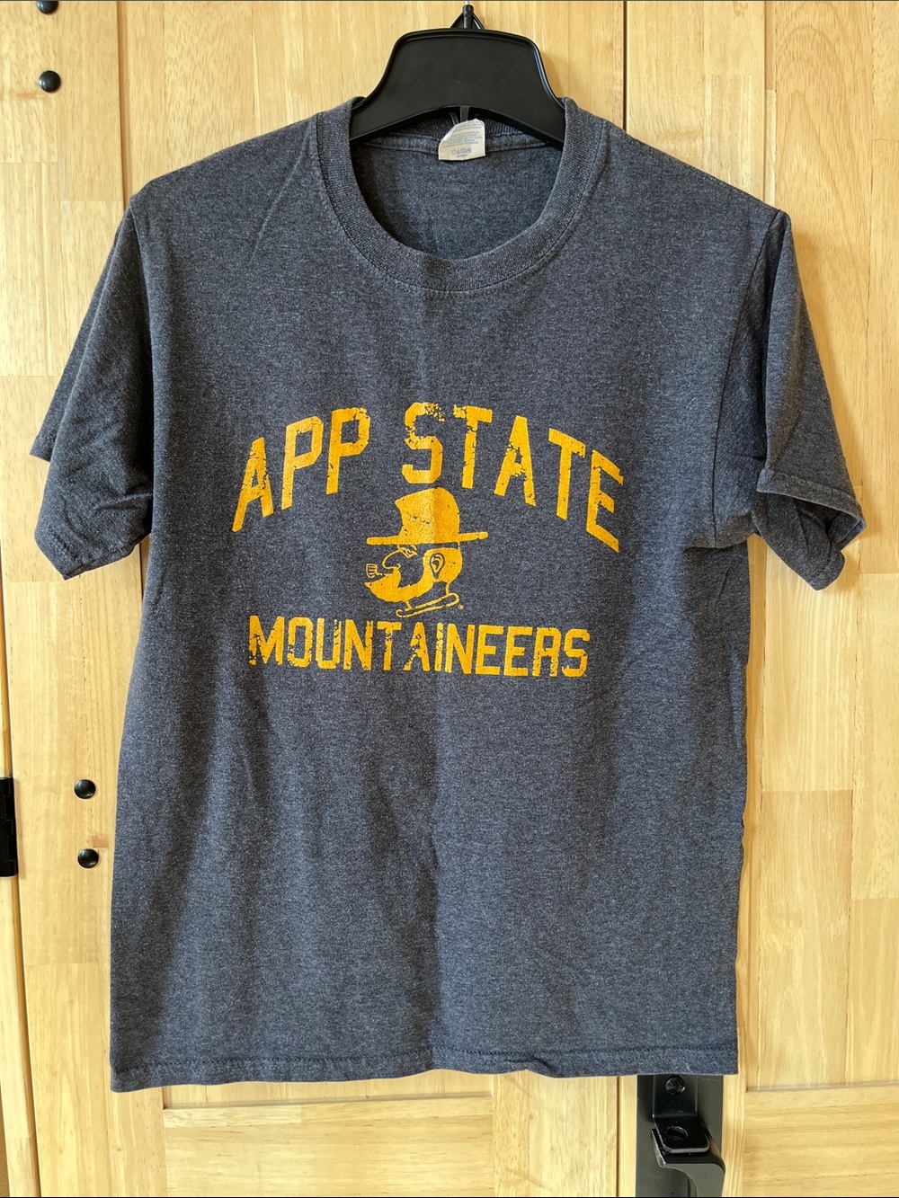App State Mountaineers Vintage-Inspired Gray T-Shirt with Gold Logo